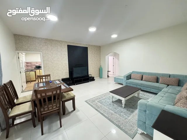 200 m2 2 Bedrooms Apartments for Rent in Muscat Al-Hail