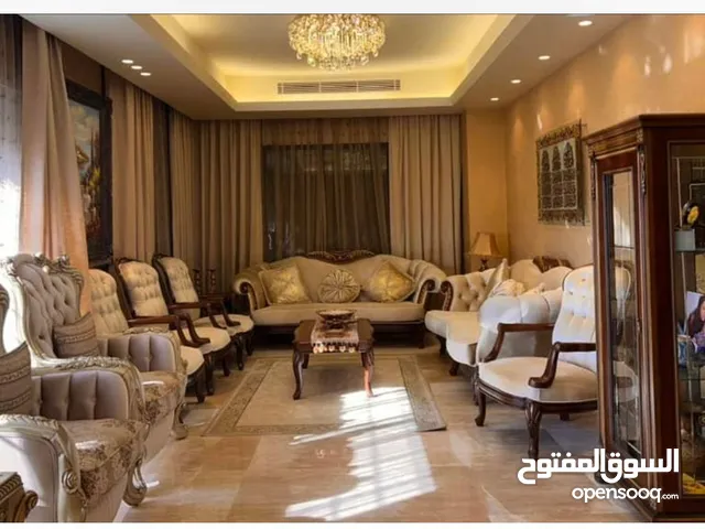 254m2 4 Bedrooms Apartments for Sale in Amman Deir Ghbar