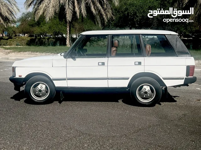 Used Land Rover Range Rover in Farwaniya