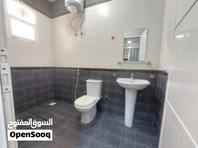 120 m2 1 Bedroom Apartments for Rent in Muscat Al Mawaleh