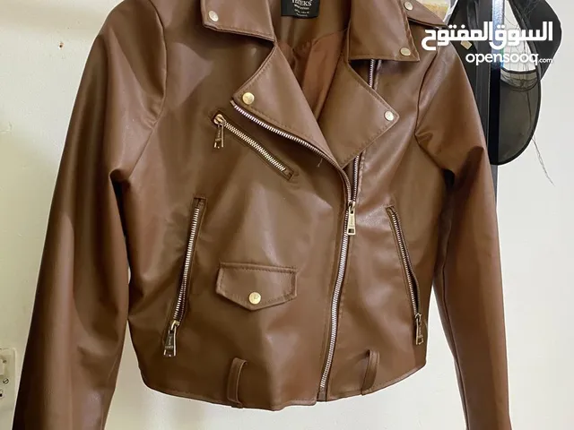 جاكيت قصير بني