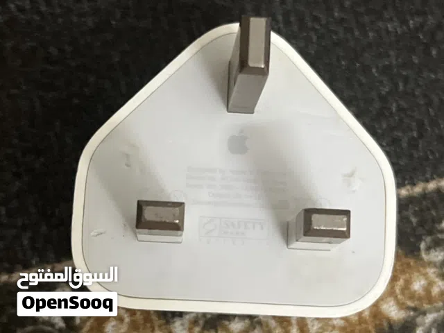 شاحن هاتف وجهاز لوحي جديد بجودة عالية ومتوافق مع مختلف الأجهزة