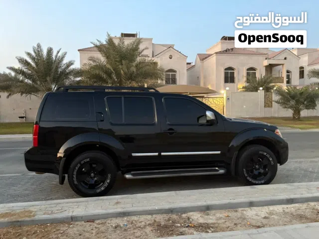 للبيع سياره نيسان بانفندار 2009 نظيفه جدا