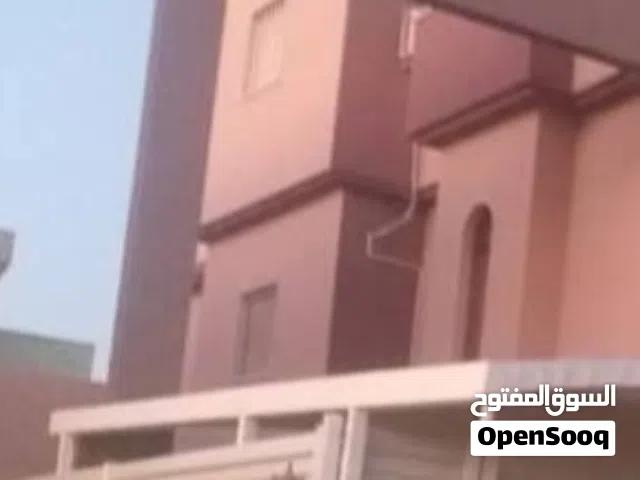 فيلا للايجار بالاثاث في منطقة السبعة بالقرب من مصرف الجمهورية