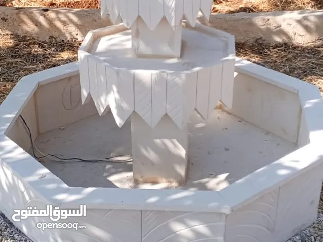 نوافير وشلالات وباربيكو وجميع انواع ديكورات الحجر الطبيعي العنوان الزرقاء الجديده