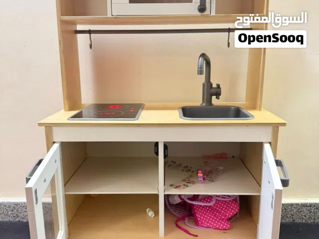مطبخ ايكيا بحالة ممتازه