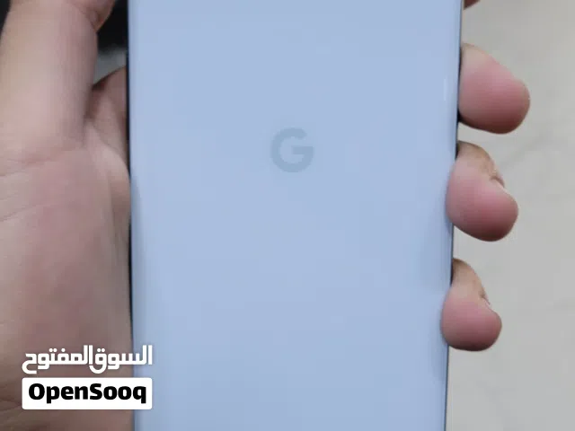 google pixle 6 الذاكرة 256 جيجابايت  الرام 8 رسمي  فيه شرخ خفيف في الخلفيه ما يأثر على الاستخدام