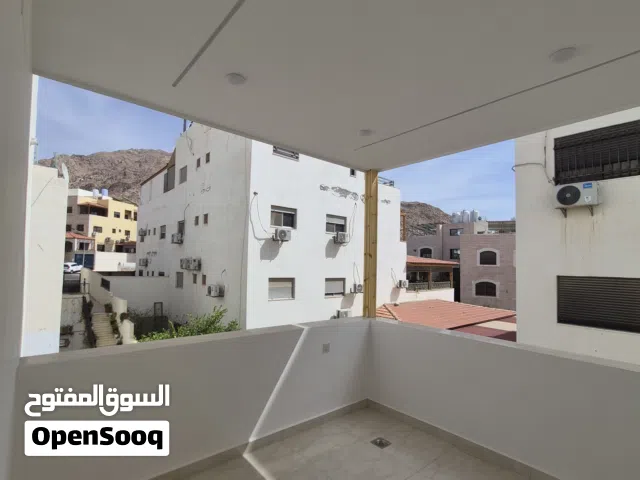 102 m2 4 Bedrooms Apartments for Sale in Aqaba Al Sakaneyeh 9