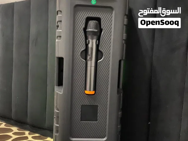 سماعة صب هوفر داخلها سماعتين كل سماعة 8 انش