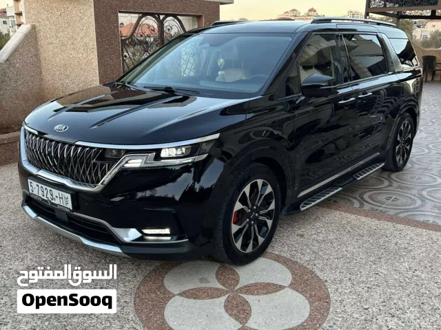 2020 كيا كارنيفال MPV Standard