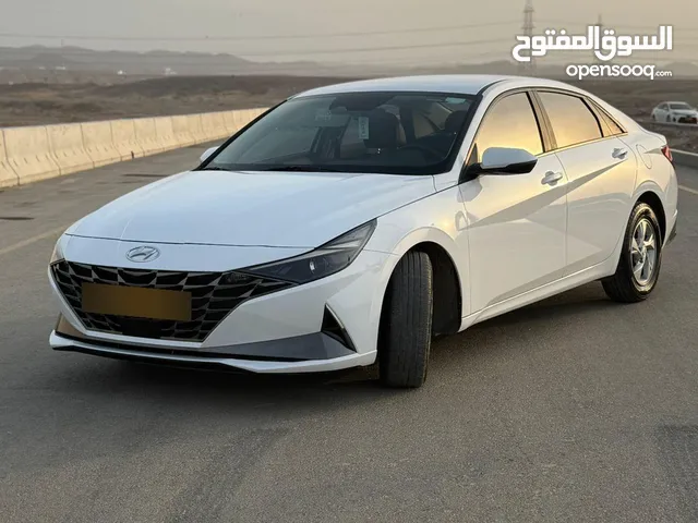 هيونداي افانتي 2021 للبيع بسعر ممتاز وبحالة الجديدة