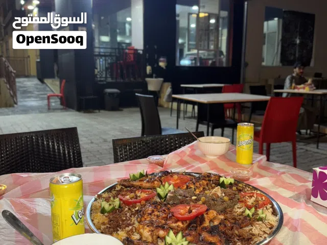 مطعم تركي ويمني جاهز وشغال