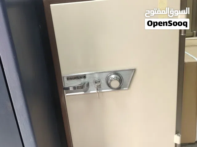 قاصه ياباني وزن 350 كيلو بحاله جيده للبيع