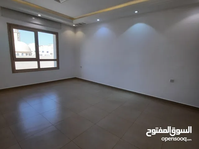 شقه بابو فطيرة موقع ممتاز مقابل ساحه كبيره ومسجد تشطيب راقى جدااا للإيجار