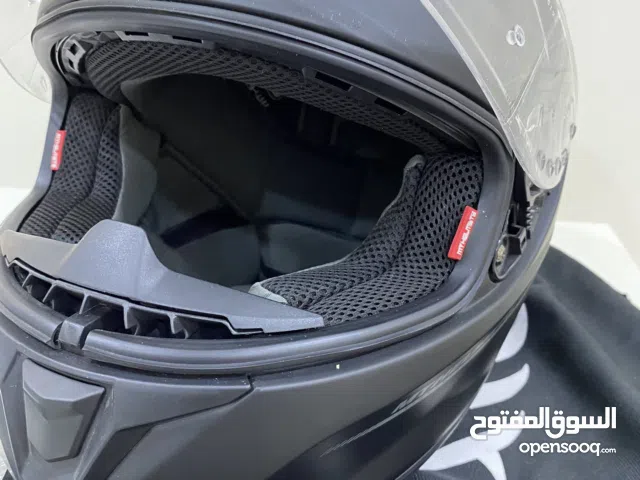 للبيع هلمت نظيف جدا