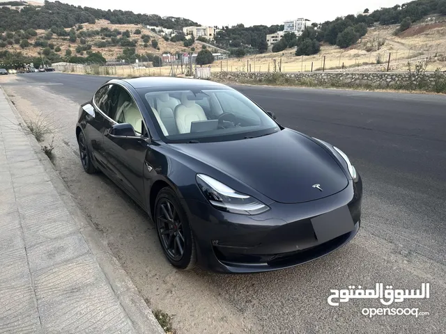Tesla Model 3 long range - doul motor 2019
