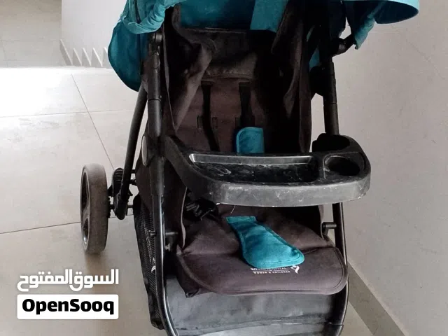 عربة اطفال بحاله ممتازه