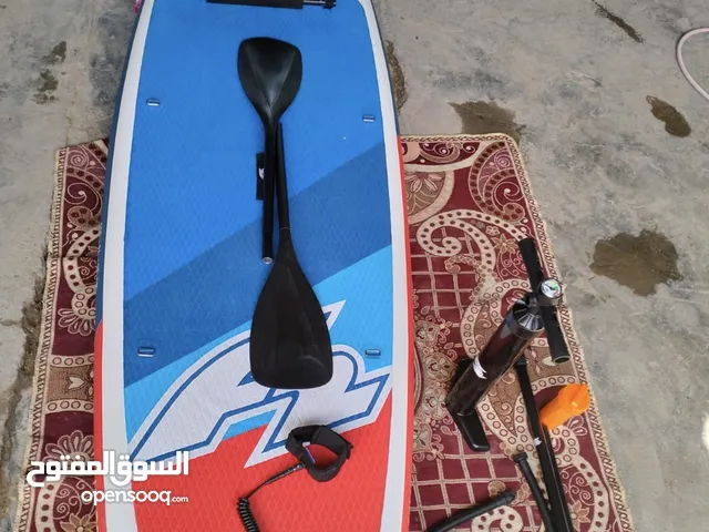 زورق نهري رياضي F2