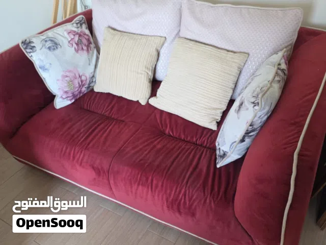 للبيع  كنب في حاله ممتازه من هوم سنتر