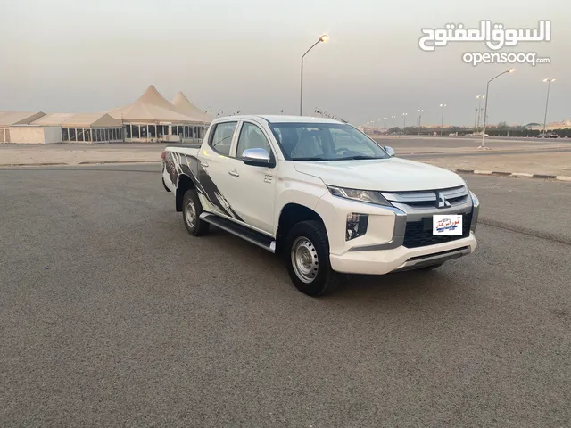 Used Mitsubishi L200 in Farwaniya