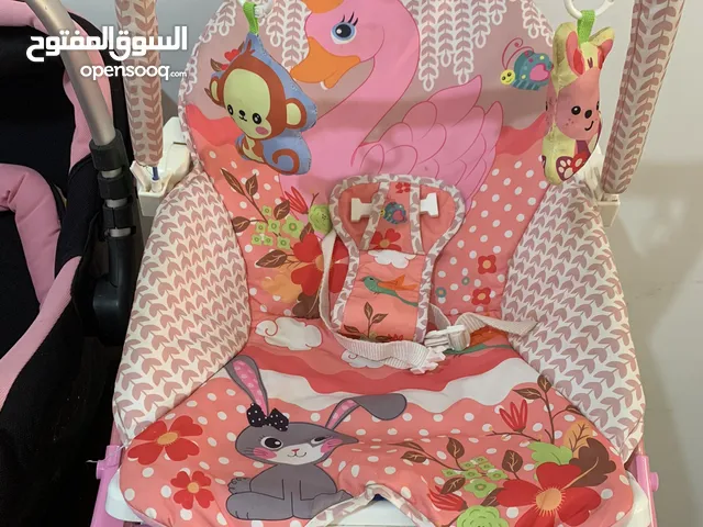 مستلزمات اطفال للبيع