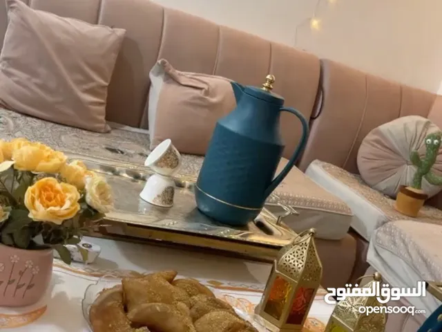 كنب صاله بحالة جيده
