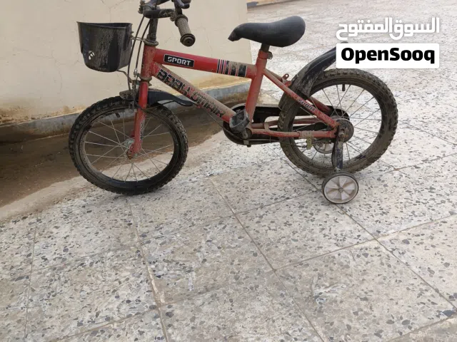 دراجه للبيع مستعمل الوحده ب 270 نضاف و استخدام بسيط جدا و البناتيه ب 50