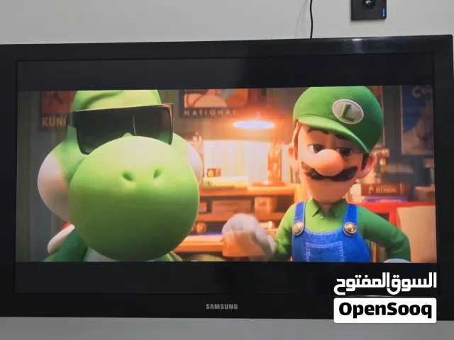 شاشة سامسونج 42 بوصة للبيع (نظيفة جدآ)