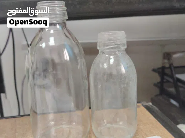 علب زجاج شفاف