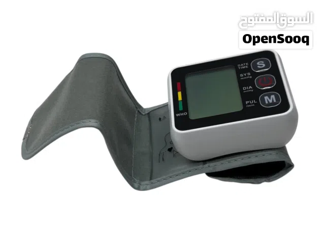 جهاز قياس ضغط الدم الإلكتروني للرسغ – ناطق بالعربية