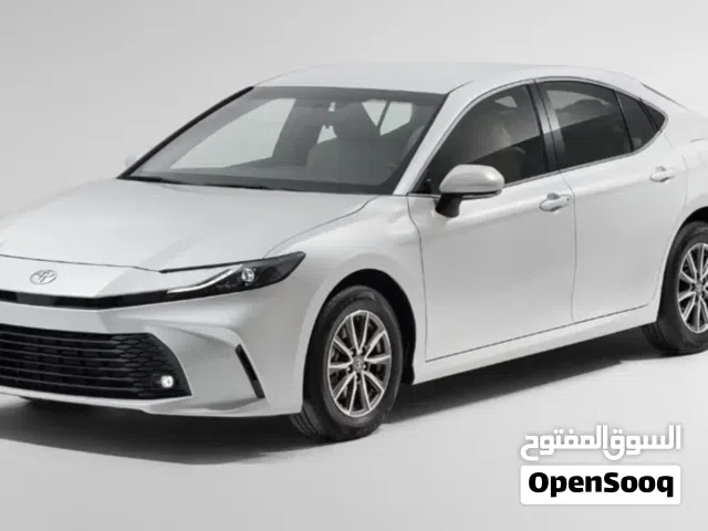 2025 تويوتا كامري XLE