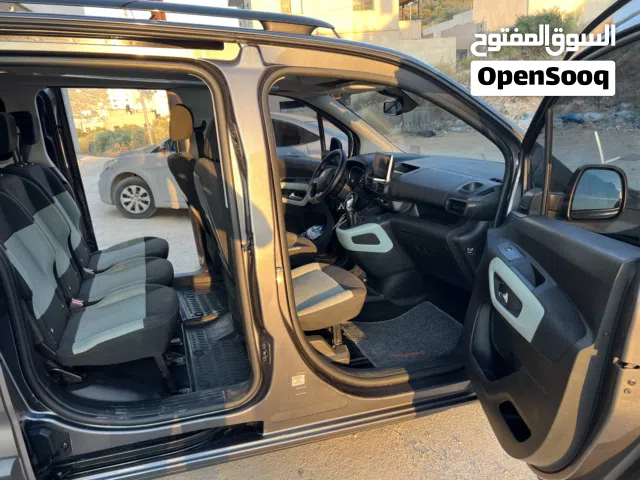 2019 ستيروين بيرلينجو