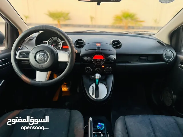 Mazda 2 2014