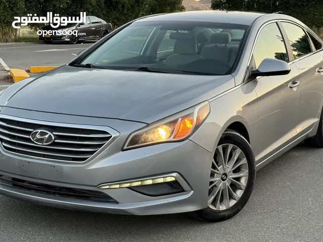 Used Hyundai Sonata in Al Dakhiliya