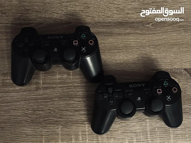 PS3 CONTROLLERS ( VERY NEGOTIABLE)