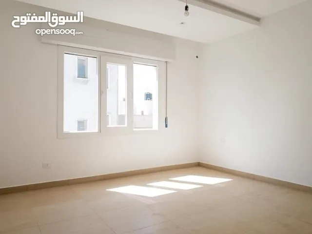 145m2 3 Bedrooms Apartments for Sale in Tripoli Ras Hassan