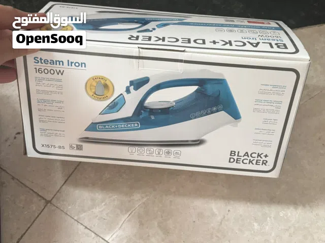 Iron black and decker