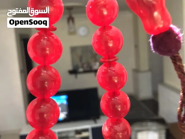 مسابح سندلس افغاني قديم حبه فحله كبيره. للبيع بسعر مغررررري.