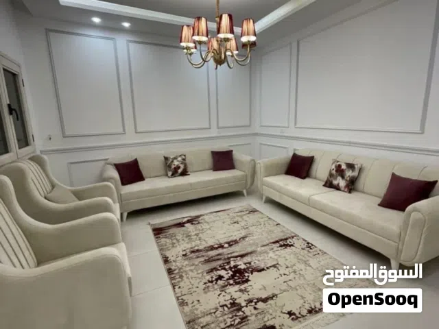شقه. بالاتات. تشظيب درجه ممتاز اسكن طول . . الظهره مليون ومايه