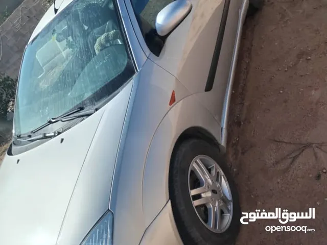 فورد فوكس جمرك رساله مفتوحه قيادة نسائيه... بصفه عامه سياره ولا عيب ولا طقة سوس والصور واضحه