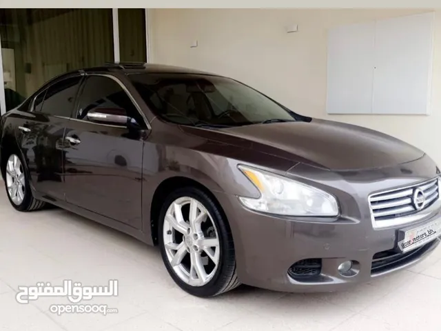 Nissan Maxima 2012 in Northern Governorate