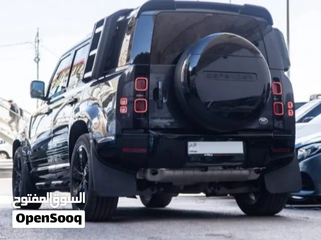 سلم وصندوق box من شركه لاندكروزر ديفندر اصلي