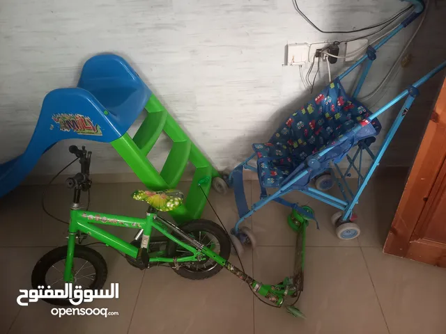 العاب للأطفال سكوترين مع عربايه للأطفال مع مرجيحة مع بسكليت بن تن