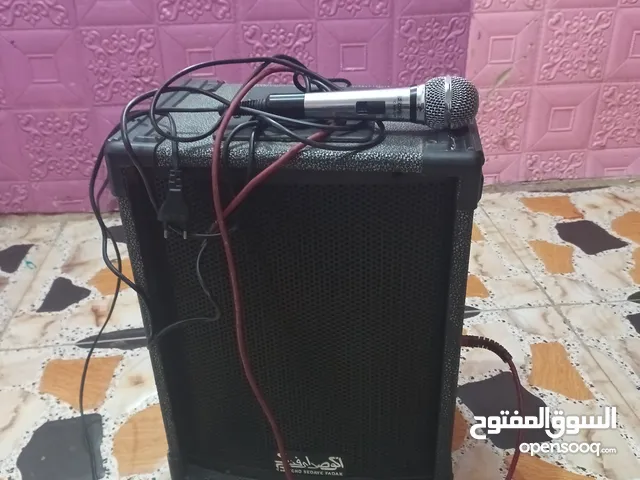 سماعه حجم كبير مثل مابين بصوره