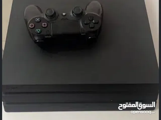 Ps 4 pro clean and in good condition