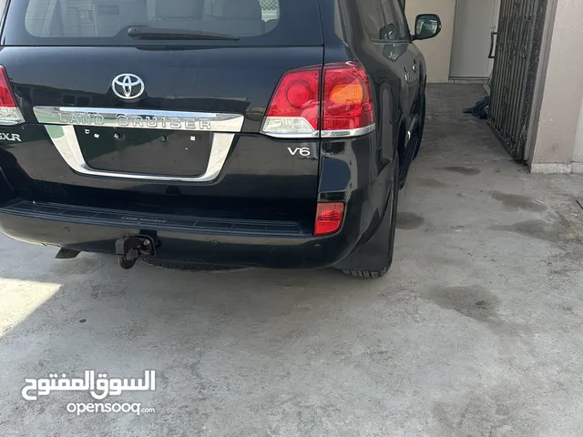 Used Toyota Land Cruiser in Abu Dhabi
