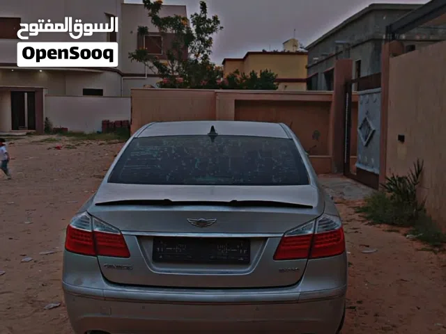 2010 جينيسيس G70