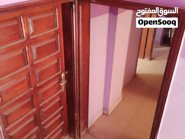 بيت طابقين للبيع في ماركا