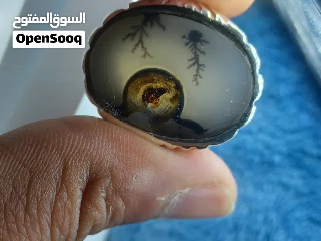 عقيق شجري مصور