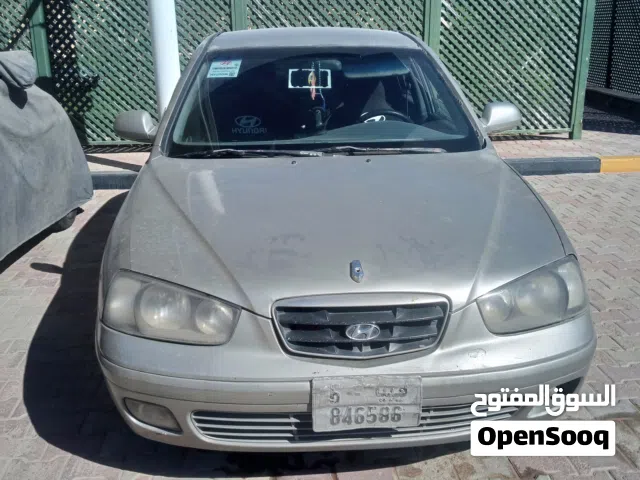 2002 هيونداي افانتي Standard